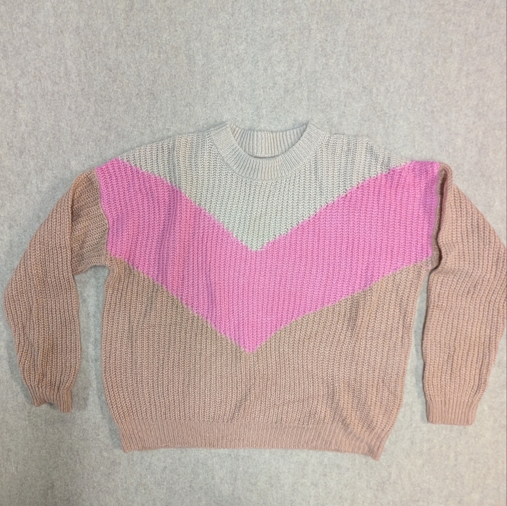 HYFVE Chevron Cream Tan & Pink Knit Sweater Soft Cozy Like New Oversized Medium